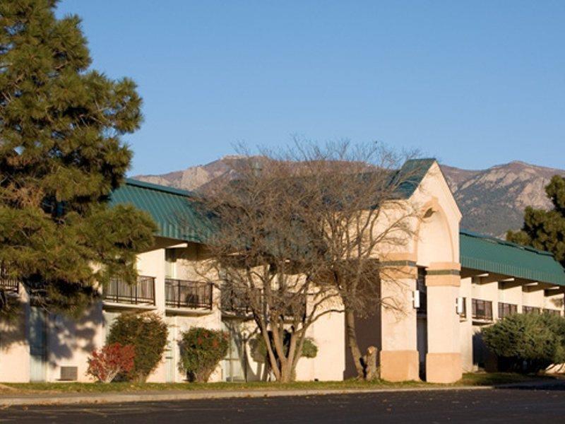 Ramada By Wyndham Albuquerque East Hotel Luaran gambar