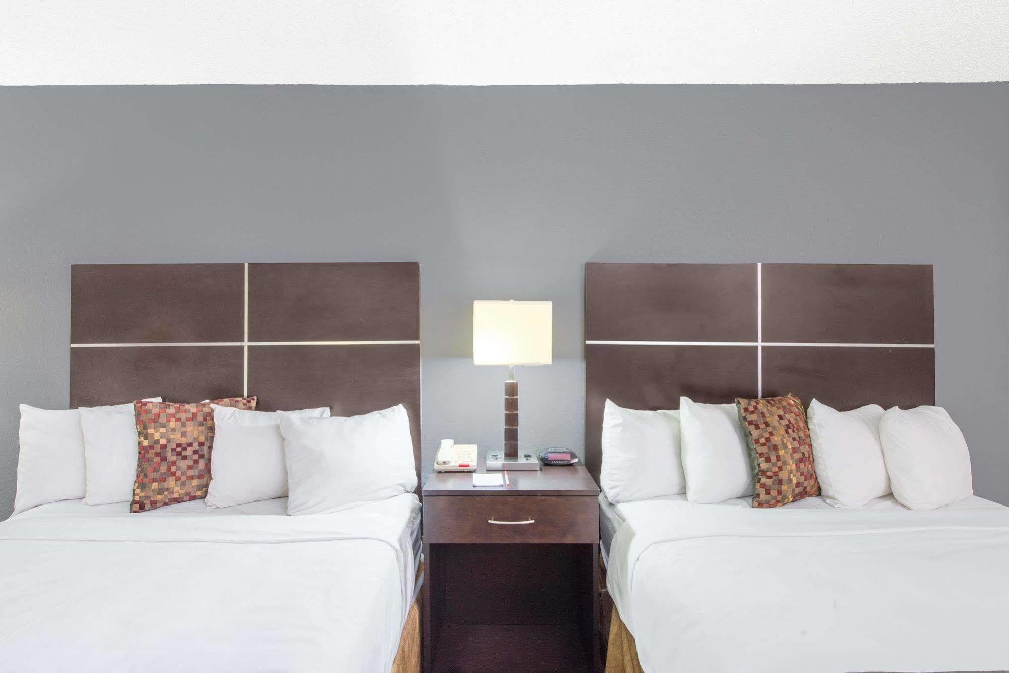 Ramada By Wyndham Albuquerque East Hotel Luaran gambar